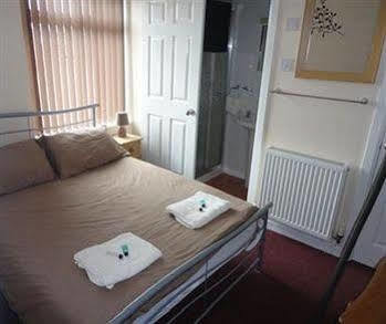 וויימות' Charlotte Guest House מראה חיצוני תמונה